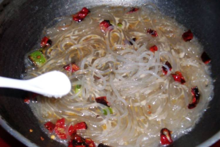 辣子粉条步骤11