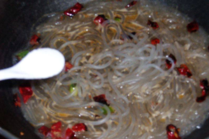 辣子粉条步骤10