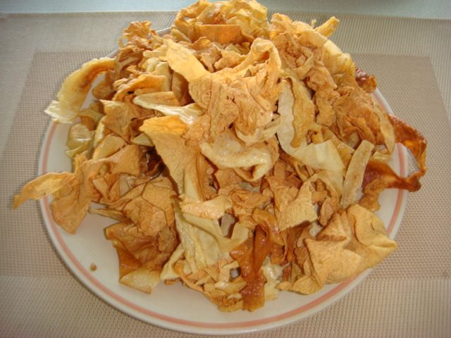 油炸腐竹炒粉丝步骤3