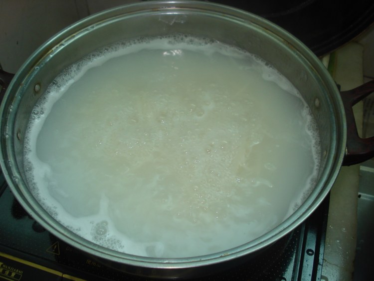 紫菜鸡蛋粉步骤1
