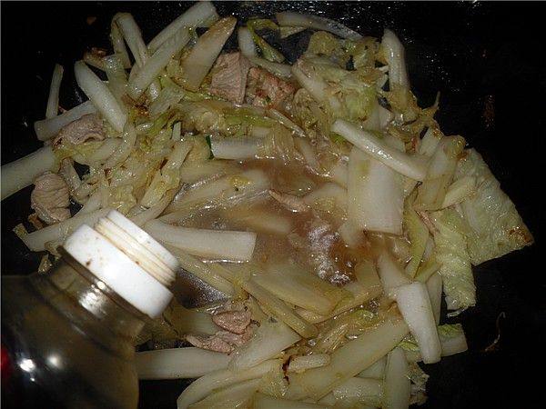 白菜煮粉丝步骤3