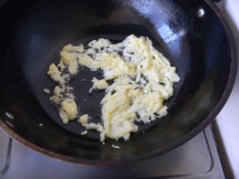 虾仁兴化米粉步骤1