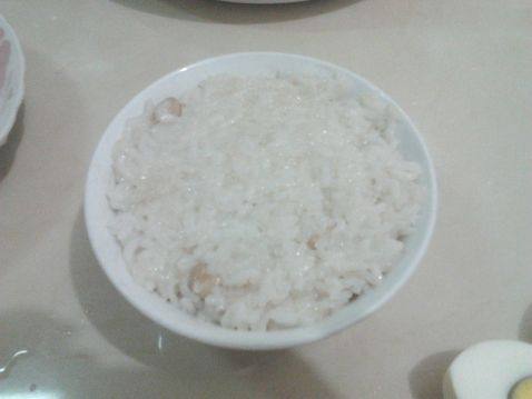 鸡蛋花生糯米粉步骤5