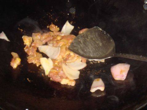 鸡肉蕃茄意粉步骤8