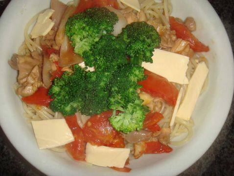 鸡肉蕃茄意粉步骤12