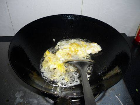 炒牛河粉步骤6