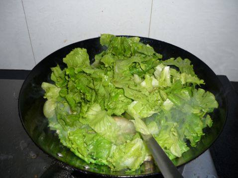炒牛河粉步骤7