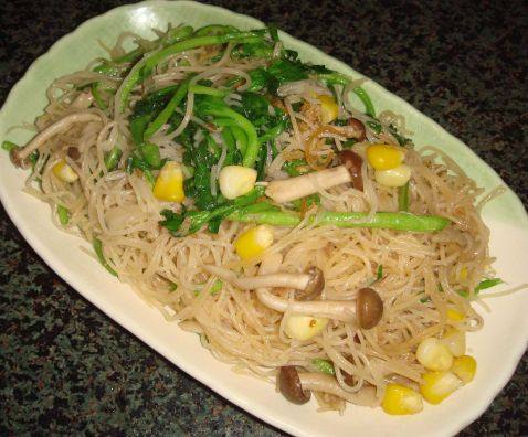 鲜蔬炒米粉步骤8