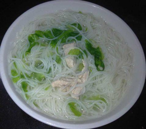 肉片菜丝米粉步骤6