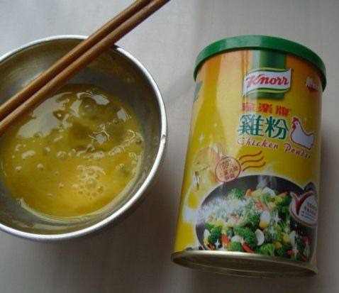 蛋香火腿通心粉步骤2