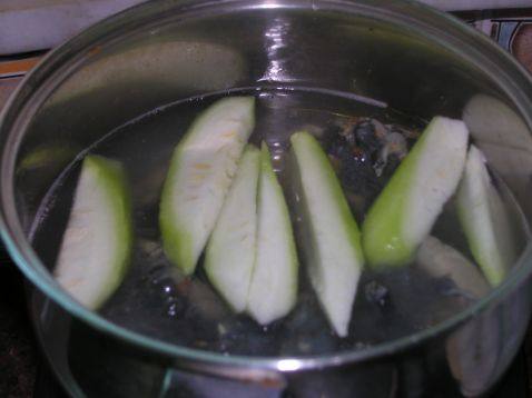乌鸡汤米粉步骤3