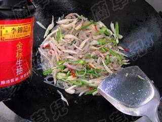 酸包菜梗薯粉肉丝步骤10