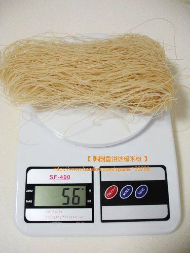 韩国鱼饼炒糙米粉步骤2