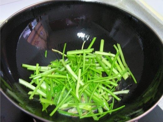 干炒牛河步骤6