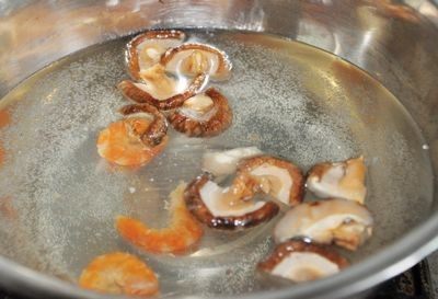 海鲜炒粉步骤2