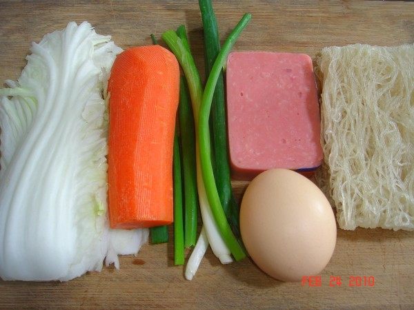 三丝炒米粉步骤1