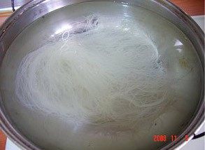 素炒台式米粉步骤2