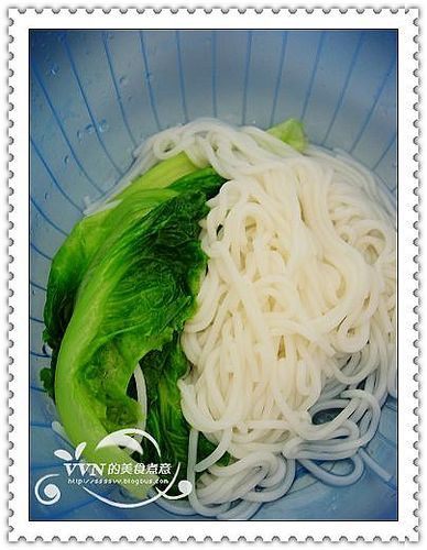 干捞锅烧肉米粉步骤2