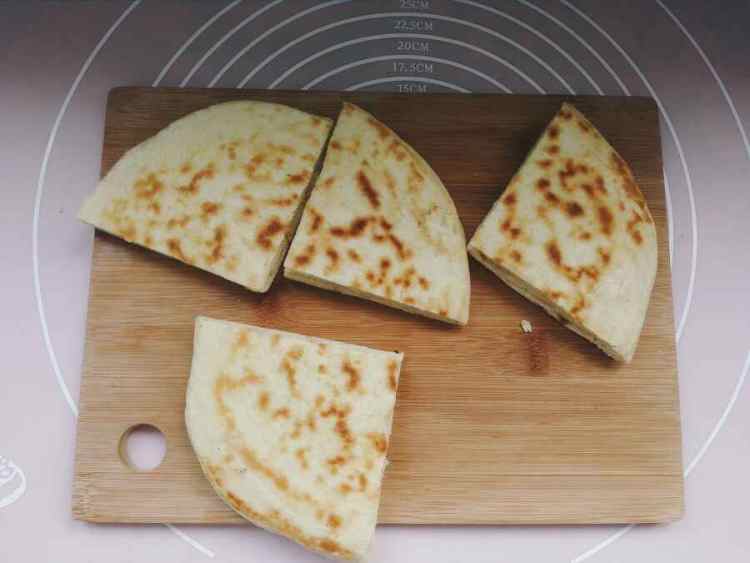 椒盐大发面饼步骤9