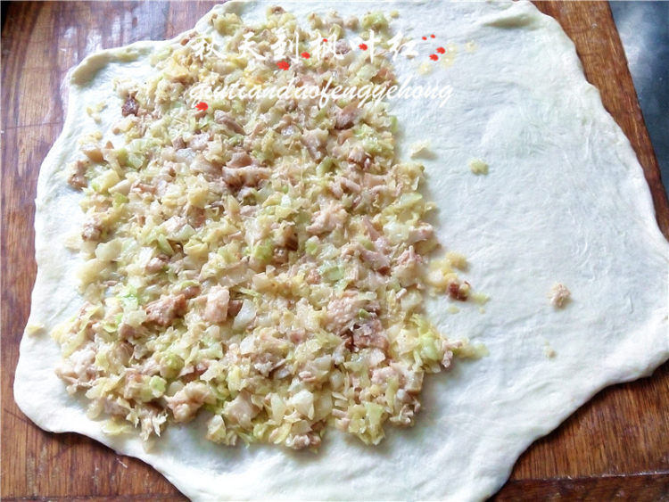 圆白菜熟肉饼步骤5