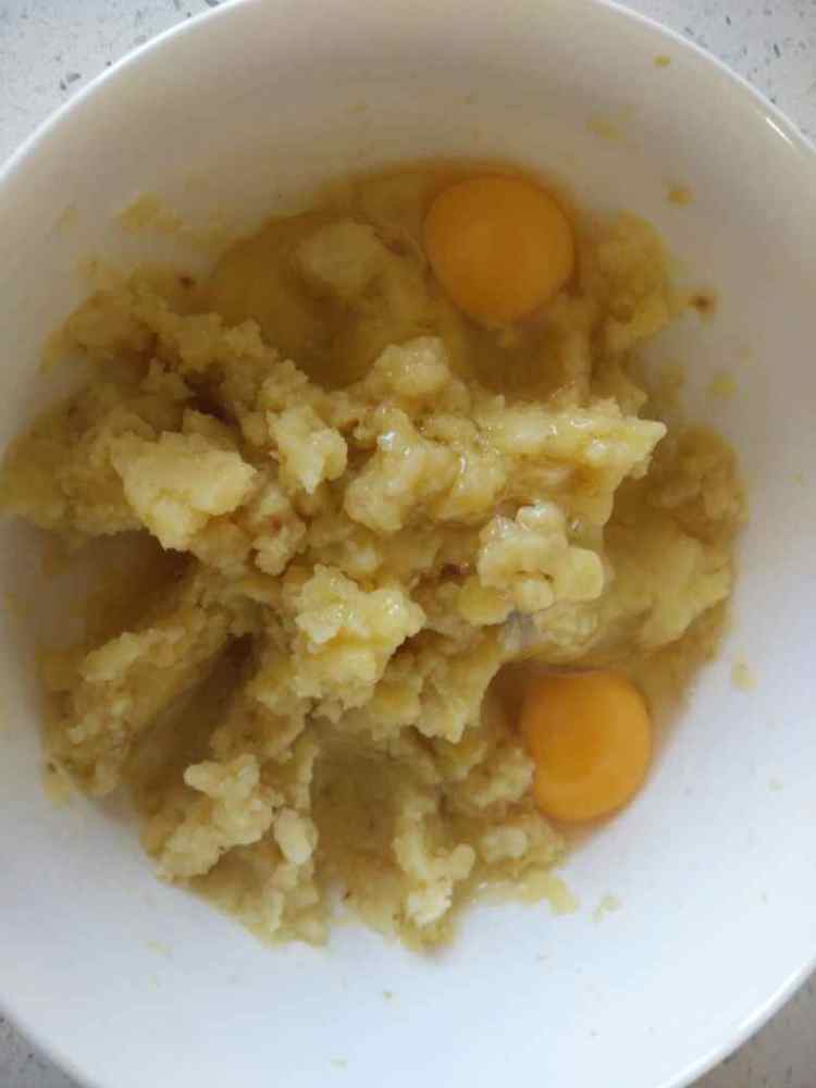 米饭土豆饼步骤3
