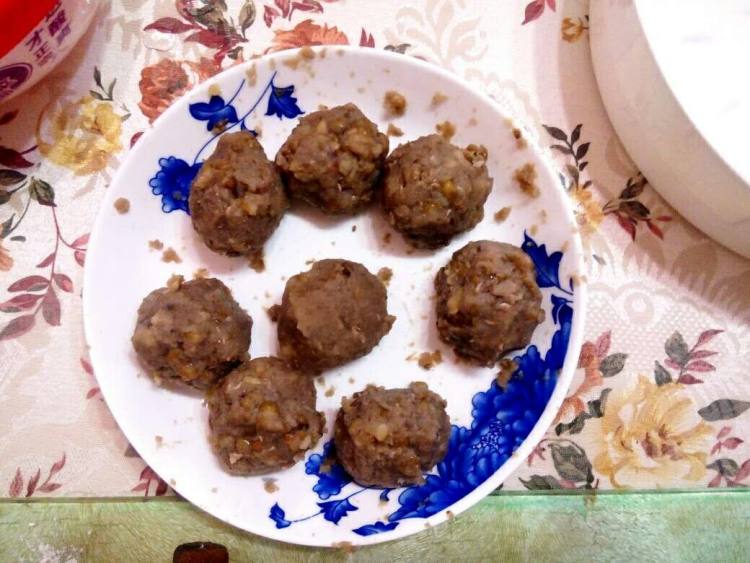 绿豆沙馅发面饼步骤2