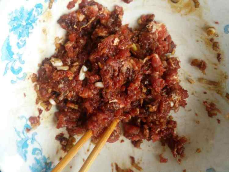 洋葱牛肉饼步骤4