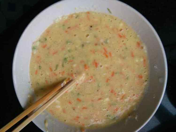黄瓜胡萝卜鸡蛋饼步骤5