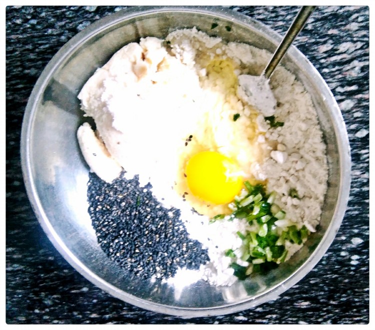黑芝麻豆渣饼步骤2