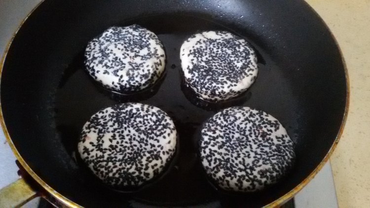花香豆沙饼步骤9