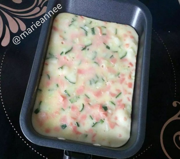 黄瓜火腿肠蛋卷饼步骤7