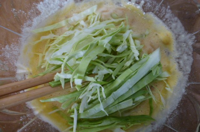 圆白菜鸡蛋饼步骤5