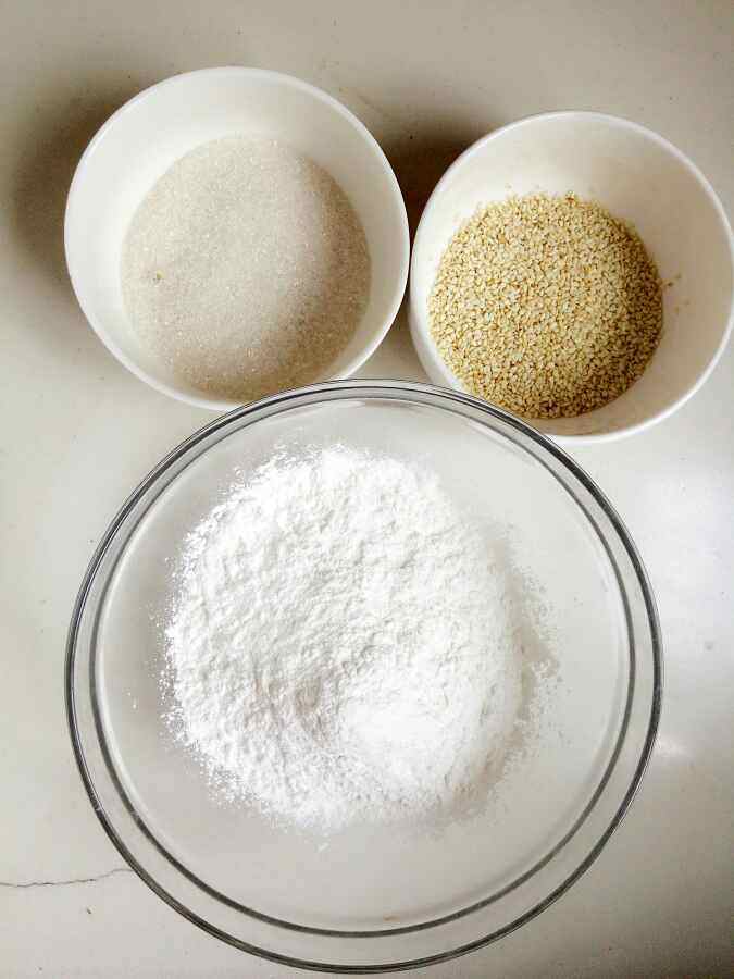 红豆糯米麻饼步骤1