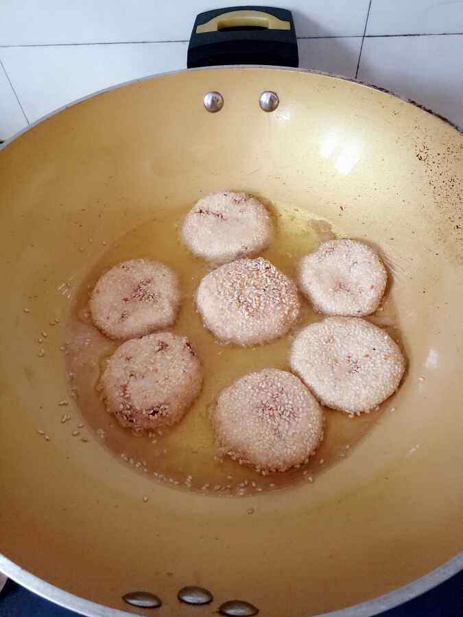 红豆糯米麻饼步骤9