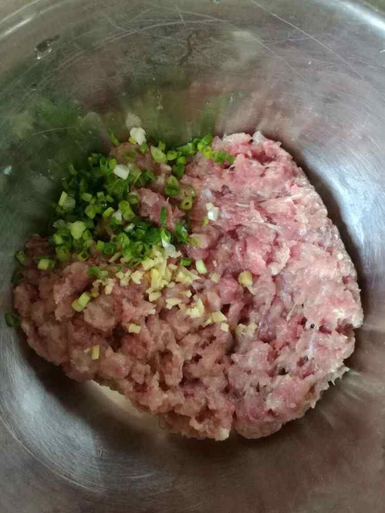 豆腐肉饼步骤1