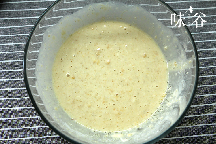 电饭煲版香蕉煎饼步骤4