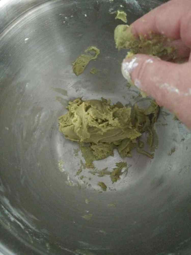 Q心绿豆酥步骤8