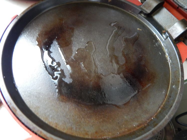 黑麦面粉饭菜鸡蛋煎饼步骤9