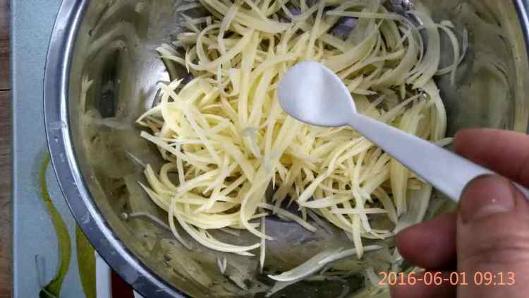 土豆丝卷饼#新鲜从这步骤5