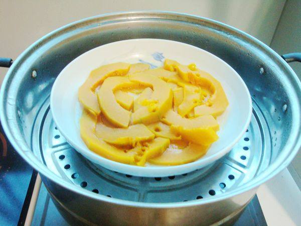 香葱南瓜软饼步骤2