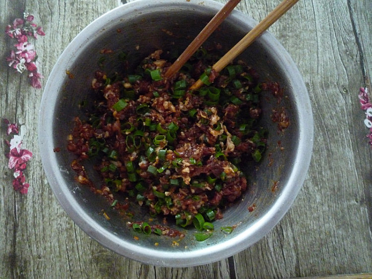 麻香酱肉烧饼步骤5