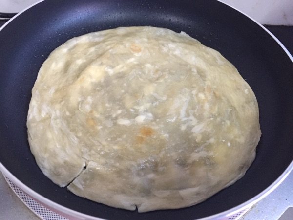鸡蛋手抓饼步骤3
