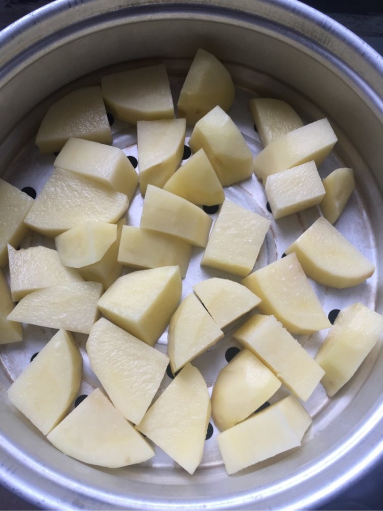 椒盐土豆饼步骤2