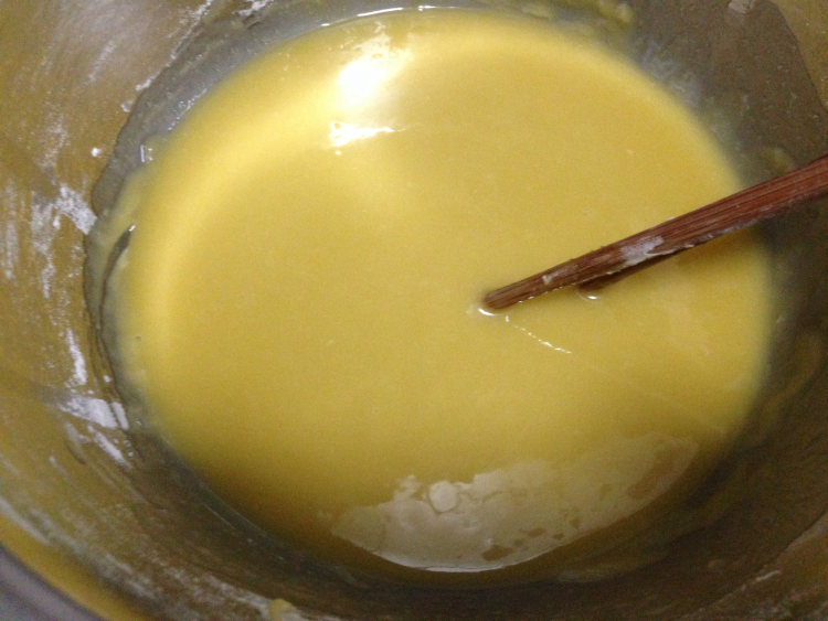 鸡油香葱手撕饼步骤5