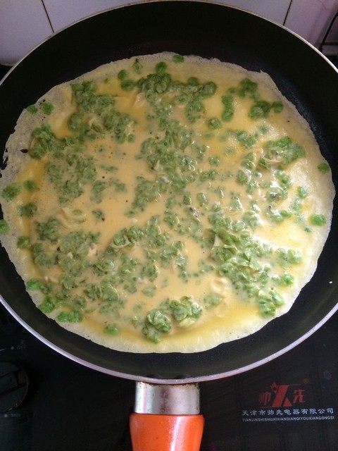 榆钱鸡蛋饼步骤7