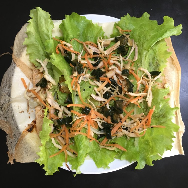 鸡丝脆心煎饼卷步骤12