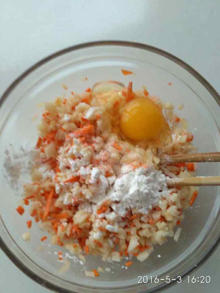 胡萝卜土豆饼步骤3