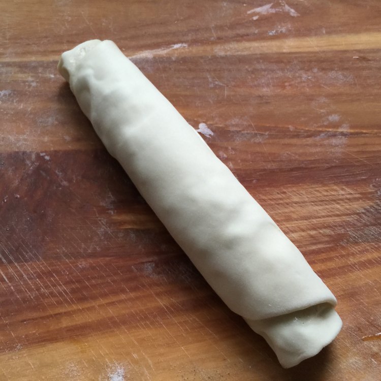 椒盐葱花饼步骤6