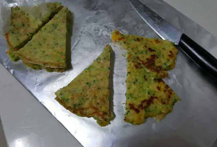 杂蔬手抓鸡蛋饼步骤9