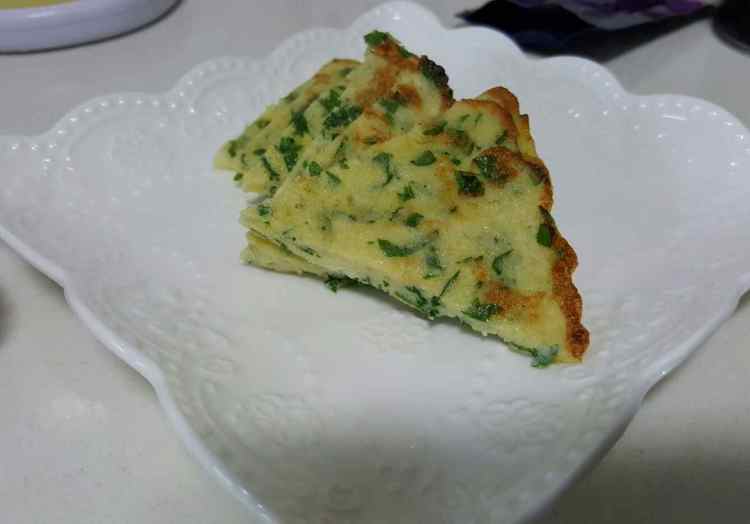 芹菜叶奶酪山药鸡蛋饼步骤11